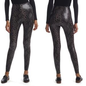 Women's Snakeskin Print COMMANDO Leggings